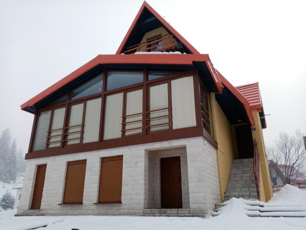 Apartment Borovnica Sweet